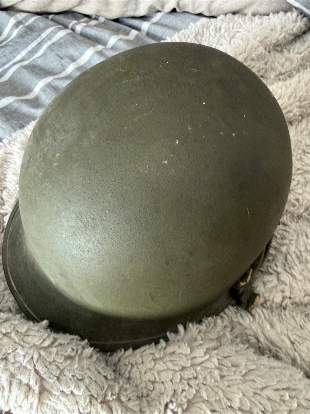 Vintage Military-Style Olive Green Helmet Decorative Accent with insert